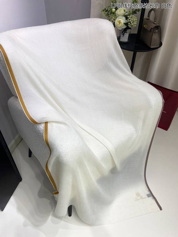 Loro Piana Scarf LPC00055